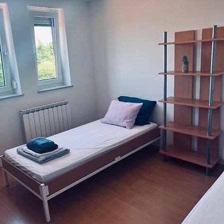 Rooms Busija Izola Eksteriør bilde